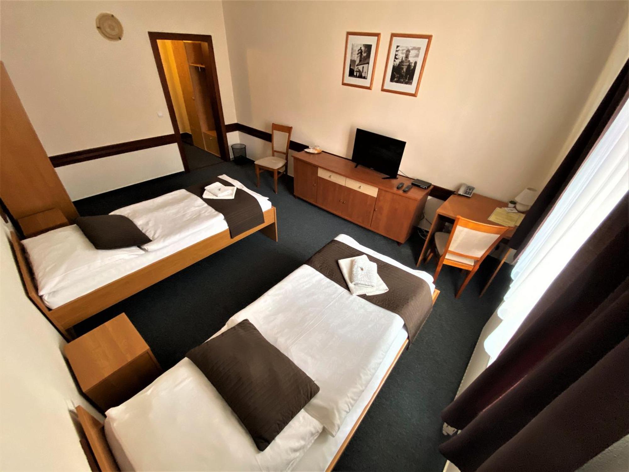 Garni Hotel Tatramonti Poprad Ngoại thất bức ảnh